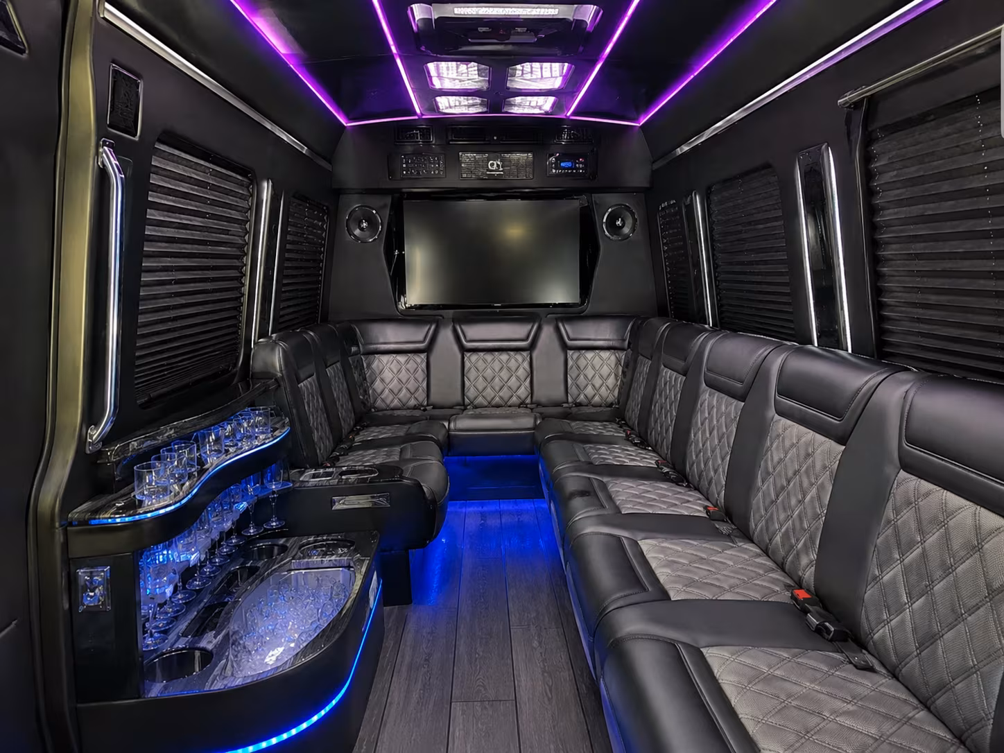 call for group transportation to the fort worth stock show rodeo