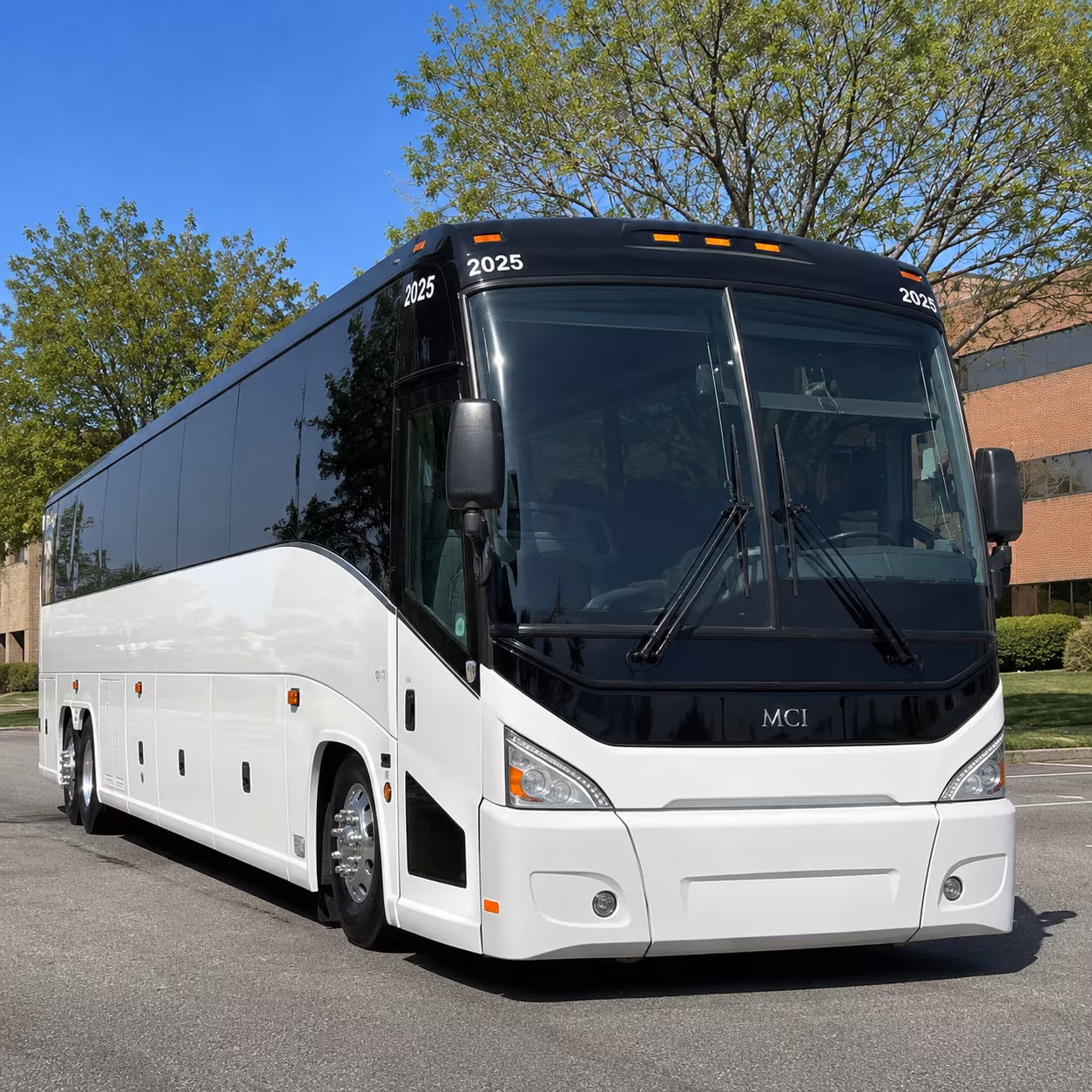 corporate shuttle service between dfw airport and fort worth