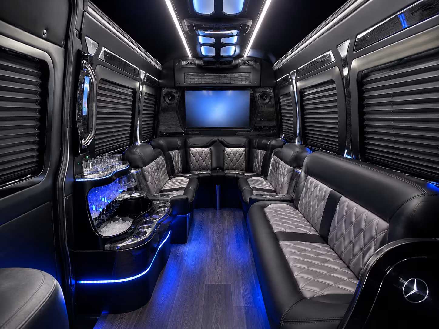 group transportation to the fort worth stockyards and cowtown coliseum rodeos